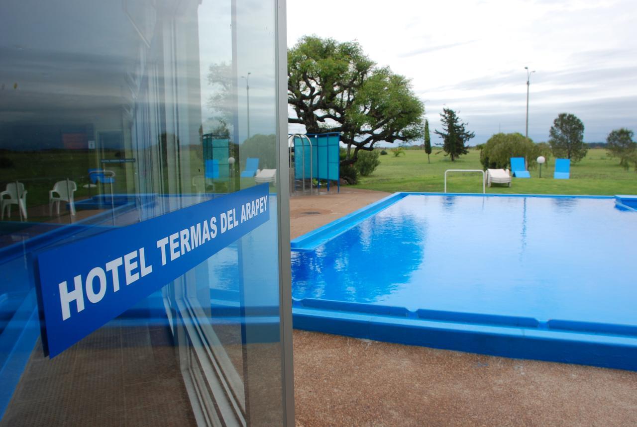 Arapey Oasis Termal Hotel Termas del Arapey Bagian luar foto