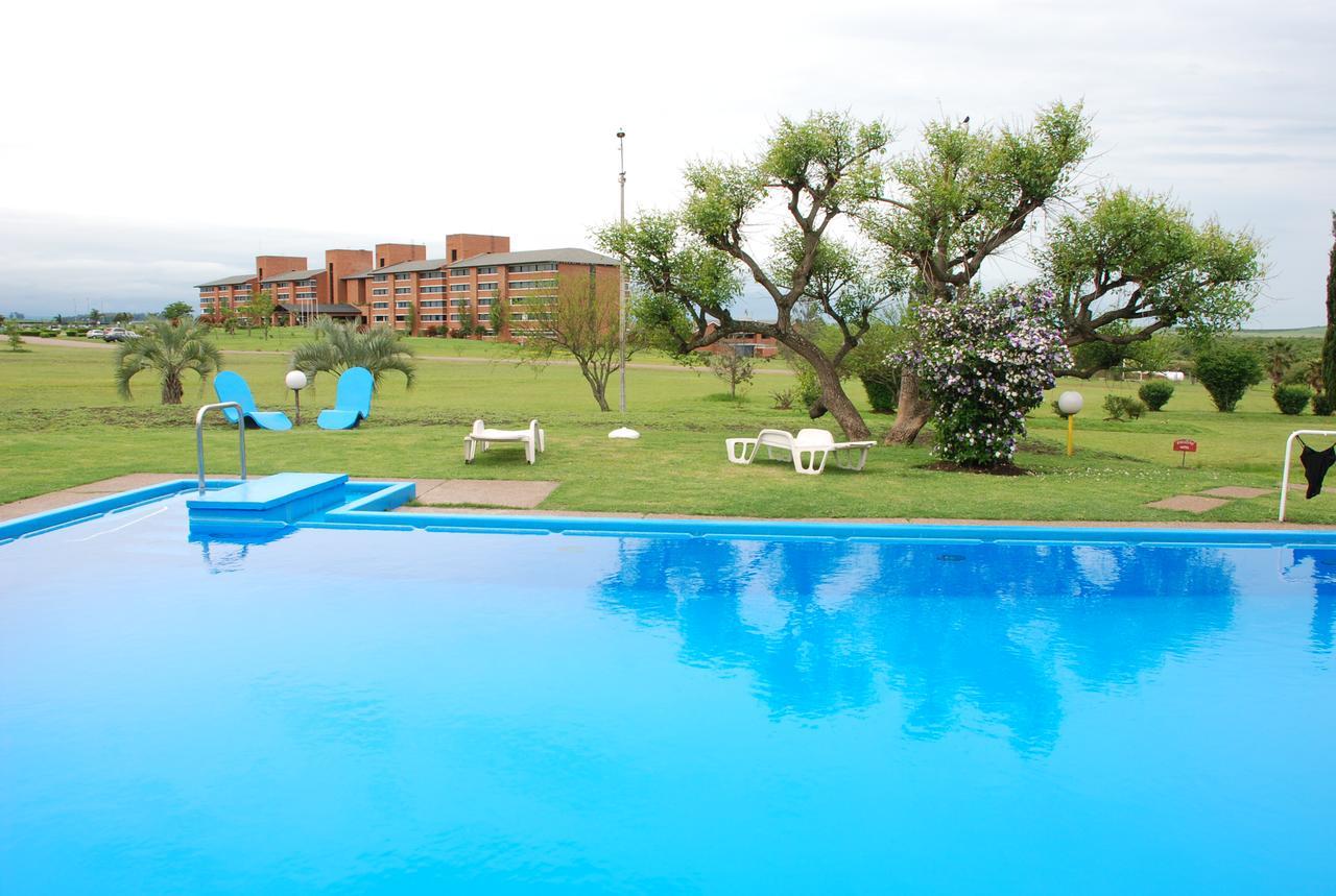 Arapey Oasis Termal Hotel Termas del Arapey Bagian luar foto